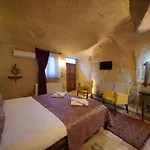 Emit Cave 2* Göreme