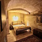 Emit Cave Hotel 2*