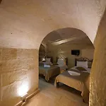 Emit Cave