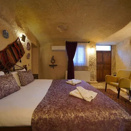 מלון Emit Sakura Cave גורמה