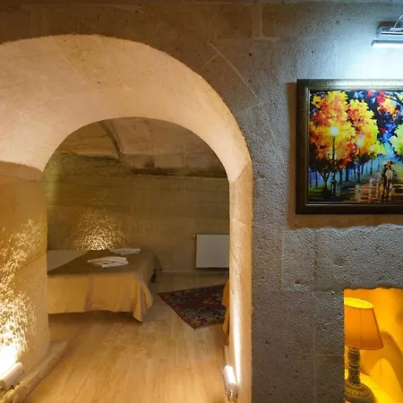 Emit Sakura Cave Hotel 2*
