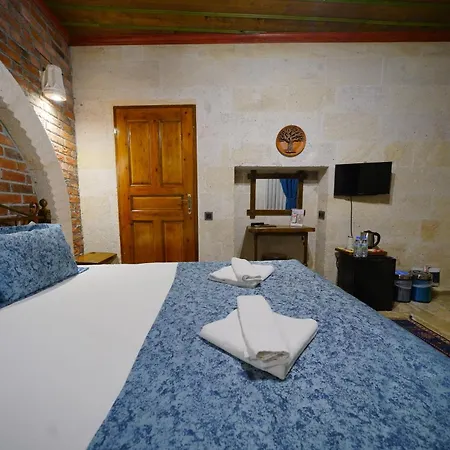 Emit Cave Hotel