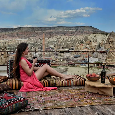 Emit Sakura Cave Hotel Göreme