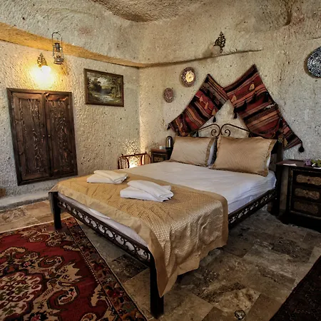 Emit Sakura Cave Hotel Göreme