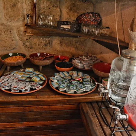 Emit Cave 2* 格雷梅