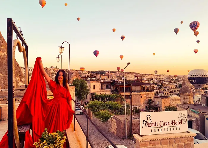 Emit Cave 2* ギョレメ