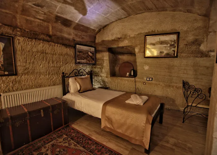 Emit Cave ホテル ギョレメ