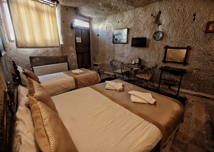 Emit Cave 酒店 格雷梅