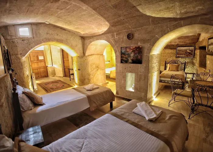 Emit Cave ホテル ギョレメ