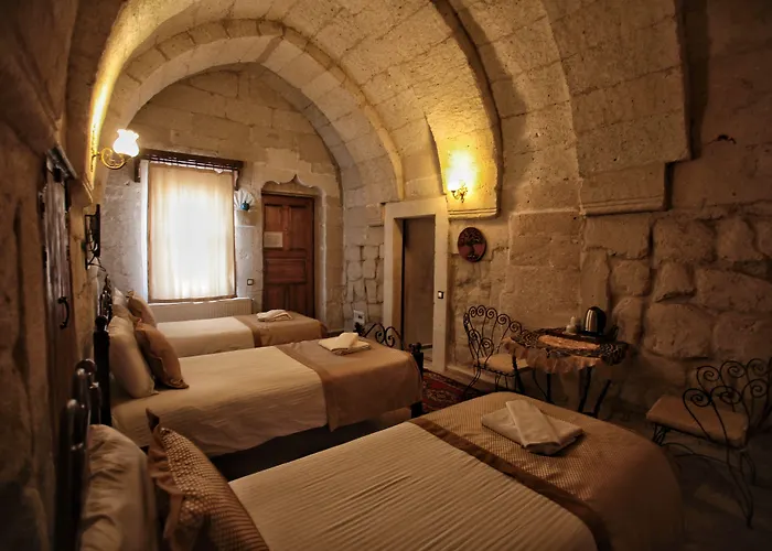 Emit Cave ギョレメ