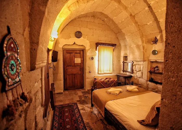 Emit Cave ホテル 2*