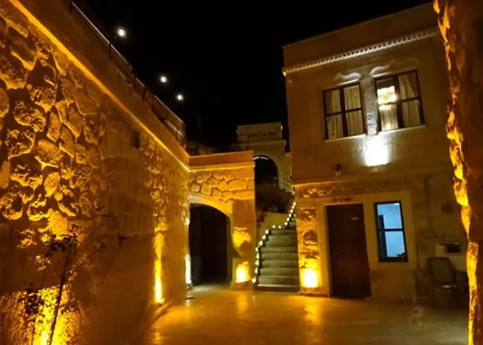 Emit Cave ホテル ギョレメ