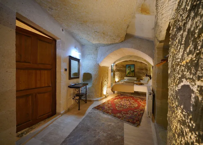 Emit Cave 酒店 格雷梅